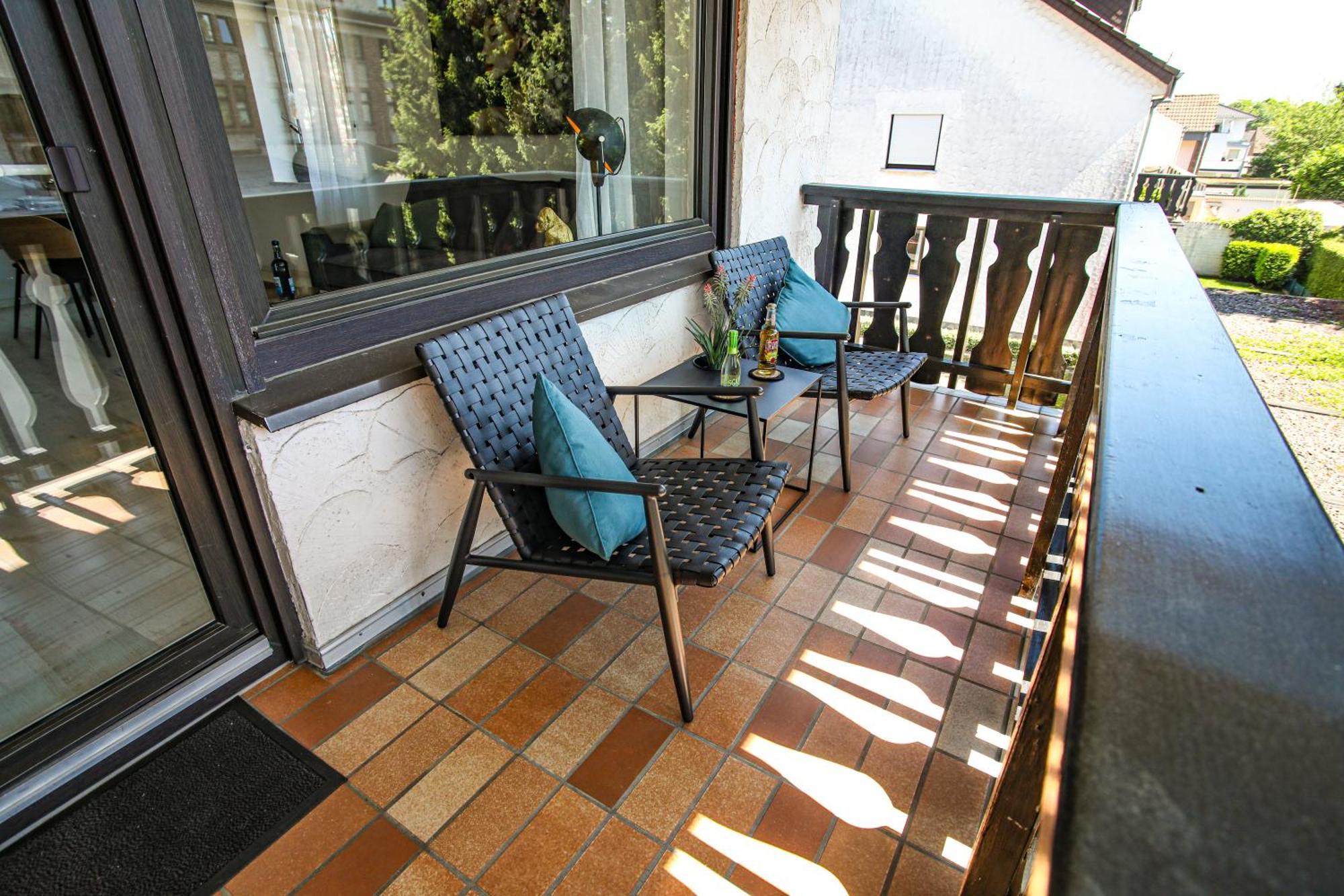 Zentral - Gemuetlich - Kueche - Balkon - Garage Lägenhet Bad Lippspringe Exteriör bild